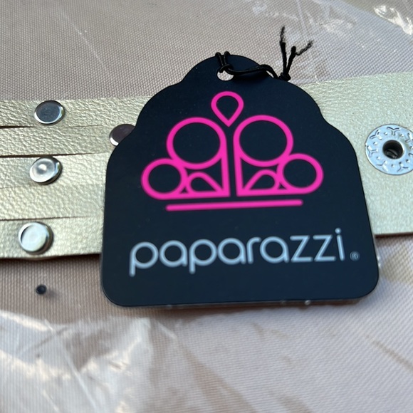 Paparazzi Bracelet bundle 3/20 - Picture 6 of 7